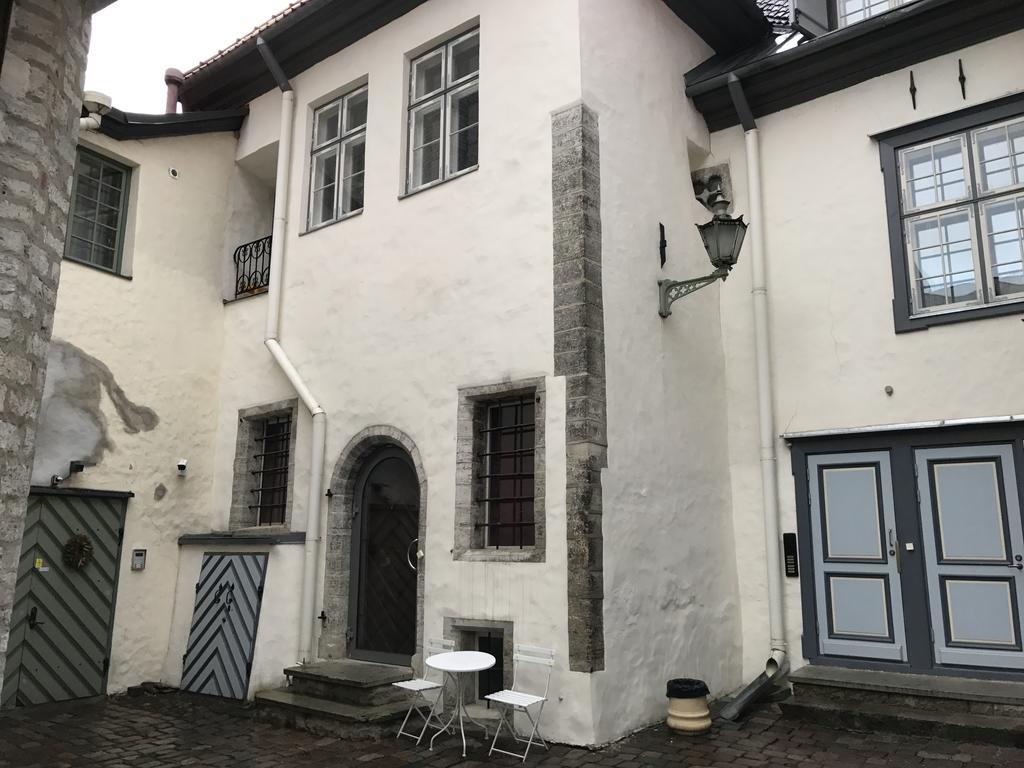 Old Bishop's House * Талин